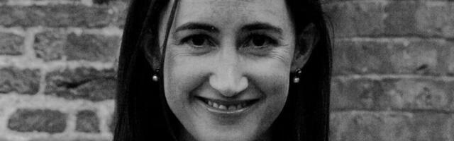 UMRLA SOFI KINSELA! Porodica autorke serijala "Ispovesti kupoholičarke" saopštila tragične vesti!