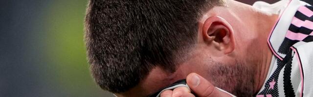 Vlahovića neće ni Barselona! Srbin u problemu?