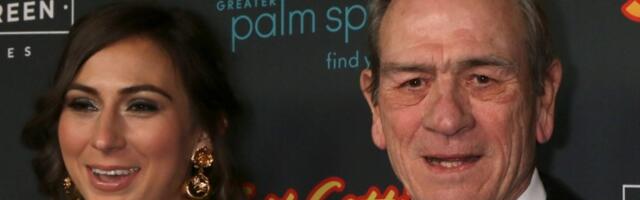 Prvo oglašavanje Tomija Lija Džonsa nakon što mu je umrla ćerka Viktorija