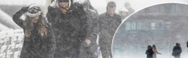 Sneg okovao Srbiju: Hitno se oglasio RHMZ - na ovoj deonici potpuni kolaps (FOTO/VIDEO)