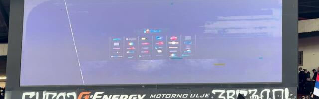 Grobari oskrnavili Zvezdin semafor na Marakani