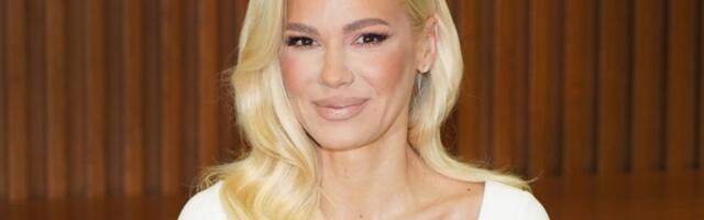 Nataša Bekvalac u MINI CRVENOJ HALJINI "ZAPALILA" mreže: Nikad vatrenije izdanje - komentari pljušte - "Kao devojčica" (FOTO)