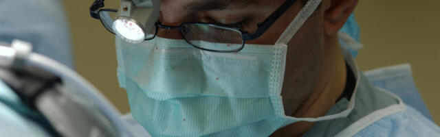 Lekari u neverici: Pacijent otkrio šta je progutao i kako je osam godina živeo sa komadom metala u grlu