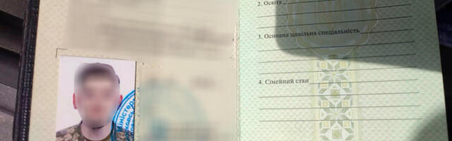 Ovo je Srbin koji je uhapšen zbog sumnje da je učestvovao u ratu u Ukrajini: Pogledajte šta je imao kod sebe (FOTO)