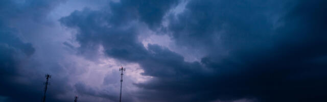 CRNI OBLACI NADVILI SU SE IZNAD OVOG DELA SRBIJE Stigao je ŠOK vremenski obrt