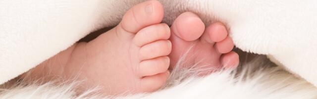 Maksim je prva božićna beba! Od Čačka je dobio dragocen poklon