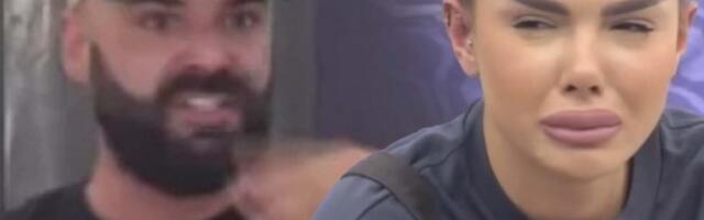 LUKA SE STRAVIČNO IŽIVLJAVA NAD ANITOM ISPOD POKRIVAČA: Brutalno zakucavanje posle vrele akcije, ovo će Stanojlovićevu uništiti!