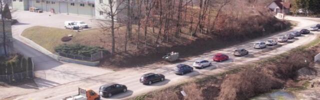 KOLAPS NA PUTEVIMA! Kilometarske kolone na sve strane! Vozači očajni, evo gde je NAJGORE!