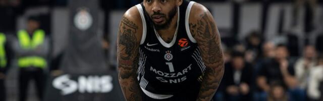 Karlik Džons o objavi agenta gde se pominje i Zvezda: „Nije trebalo da postavi to, posebno sa drugim timom koji je sa druge strane ulice“