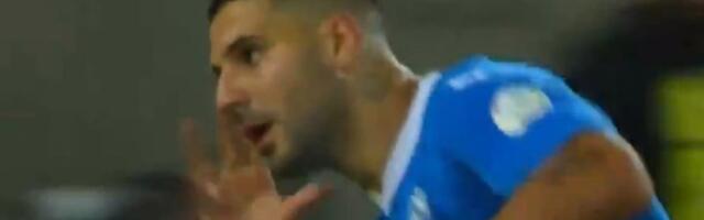 Mitar dao gol, Sergej asistirao: Mesi i Suarez na kolenima
