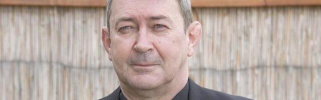 "Radijatori u Vrbasu hladni, dok gradske vlasti putuju toplim autobusima na rođendan SNS-a"