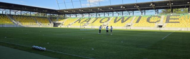 Ovo je stadion na kojem će da igra Partizan! Otvoren pre nekoliko meseci, poseduje halu za odbojku i ring za boks (VIDEO)