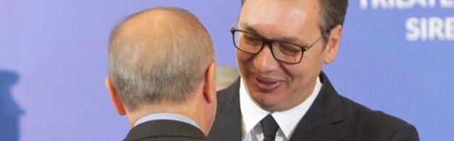 Lopandić: Vučić sve više liči na Erdogana