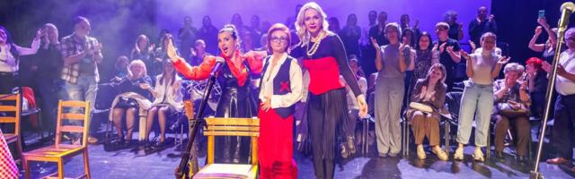 OVAKVA PUBLIKA SE NE ZABORAVLJA: "Frajle" sa boemskom turnejom u Pančevu (FOTO)