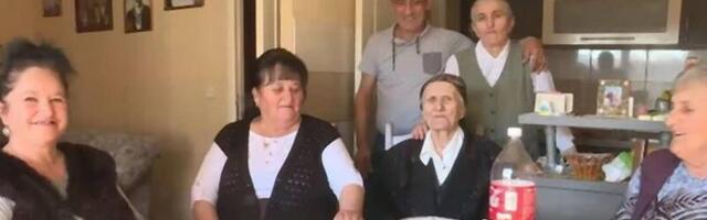Baka Zorka je napunila 104. godine, a zbog odgovora bez čega ne bi mogla, postala je hit:“Pijem rakiju, bez nje ne mogu živeti”