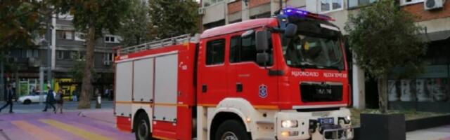 Požar na Novom Beogradu: Gust dim nad blokovima