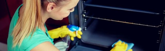 Očistite rernu uz pomoć prirodnih sastojaka: Jednostavan postupak za sve zauzete mame