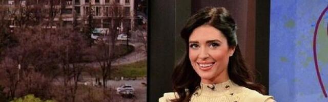 Voditeljka RTS pozirala u uskoj haljinici (FOTO)