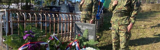 Polaganjem venaca na grob Ameta Ametovića obeležena godišnjica Kumanovske bitke