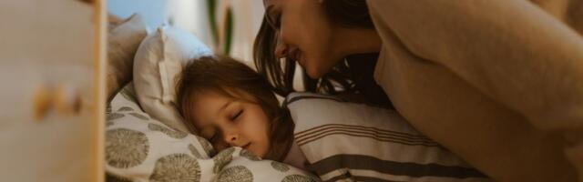 Ovo su odgovori na vaša pitanja: Ako dete traži da spava sa vama u krevetu ovo morate da znate