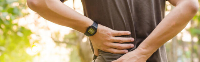 DEVET RANIH SIMPTOMA KANCERA KOJE NIJEDAN MUŠKARAC NE SME DA IGNORIŠE! Jedan ukazuje na to da je bolest zahvatila kičmu, a drugi se javlja USRED NOĆI!