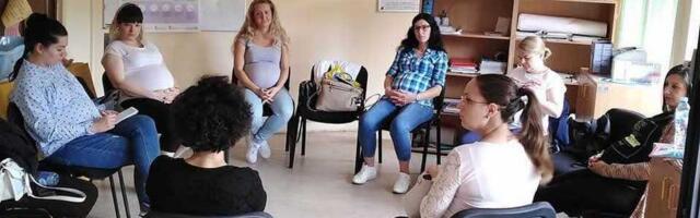 Niste same, poručuju iz leskovačke “Školice za trudnice”