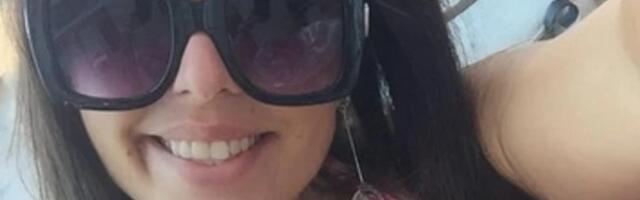 Pevačica bila u centru afere sa 30 GODINA STARIJIM kolegom sa estrade: Pričalo se da ga je žena izbacila iz kuće, a on je optužio da ga je iskoristila zarad popularnosti