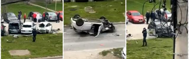 OPŠTI HAOS U KRAGUJEVCU U RANU ZORU! Zaleteo se kolima, pa razvalio čak sedam vozila i PREVRNUO SE NA KROV - Pogledajte snimak karambola (VIDEO)