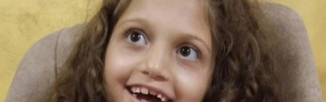 Mila ne hoda, ne govori i ne koristi ruke: Malom anđelu je potrebna naša pomoć za lečenje, udružimo se svi (FOTO)