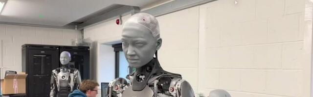 Humanoidni robot koji zna da zapanji sopstvene tvorce (VIDEO)