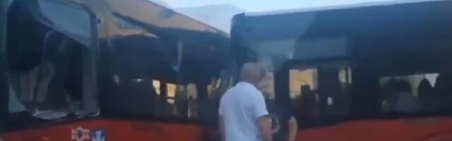 Sudarili se busevi u centru Beograda (VIDEO)