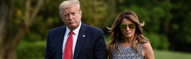 MELANIJA TRAMP GOLA KAO OD MAJKE ROĐENA - nosi samo lisice i dijamante: Slike su nastale u vreme kad je bila model pre više decenija