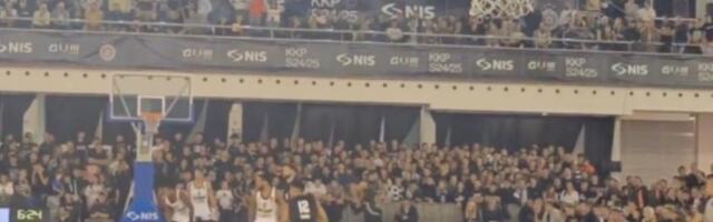Na Sajmu GRMELO: Grobari skandirali Vučiću (VIDEO)