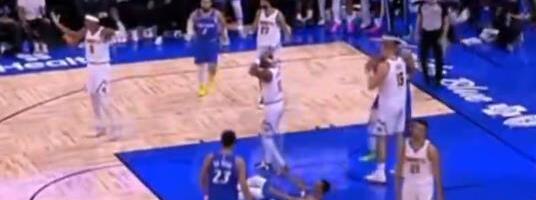 SUDIJE UPROPASTILE JOKIĆEV MEČ ZA ISTORIJU! Šokantna odluka o kojoj bruji Amerika: Da li su arbitri oštetili Denver u poslednjem napadu?