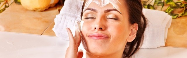 Prirodne maske za suvu kožu: Izaberite najbolju!