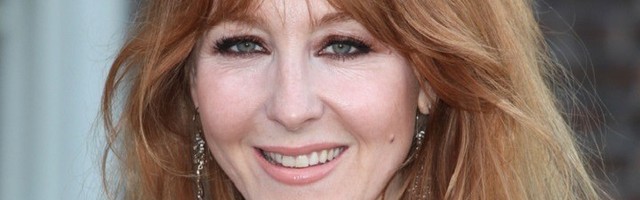 "Muž me ni u krevetu nije video bez šminke": Kraljica kozmetike