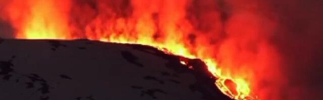 Etna ponovo aktivna, lava teče iz vulkana (VIDEO)