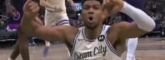 RASULO U MILVOKIJU - JANIS ZARATIO SA NAVIJAČIMA: Zviždali mu tokom meča, Grk im nije ostao dužan: Sramna reakcija, a onda i izjava koja će izazvati gnev!