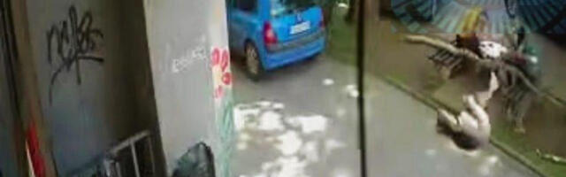 Grana pala na ženu dok je sedela ispred zgrade u Nišu, građani nezadovoljni