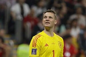 Нојер сломио ногу и завршио сезону