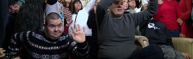 Užički Anđeli sa prijateljima dočekuju 2025: Žele život, zdravlje i ljubav (VIDEO)