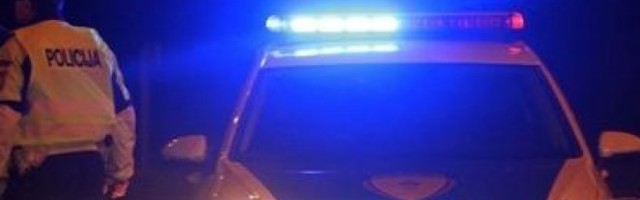 Tragedija u okolini Banjaluke, muškarac poginuo prilikom pada sa traktora