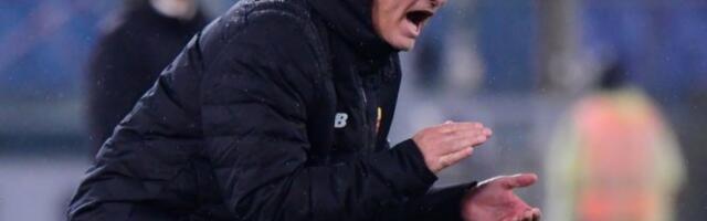 AKO HOĆEŠ DA IGRAŠ - MORAŠ DA SE VAKCINIŠEŠ! Murinjo pokušava da URAZUMI fudbalera ROME!