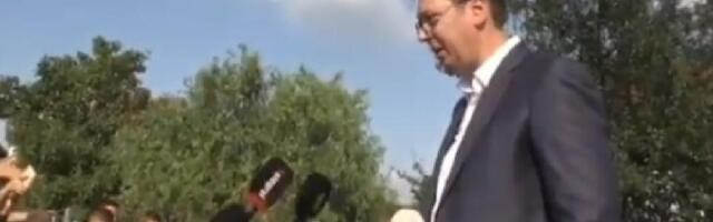 Vučić još 2019. obećao da će Borča dobiti kanalizaciju - šta se čeka?