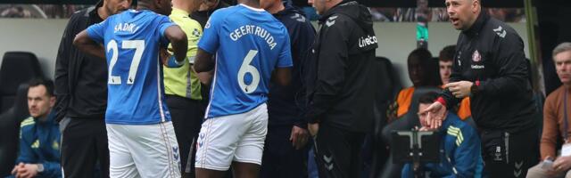 Prvo nije bilo jasno što je meč prekinut, a sada se Sanderlend oglasio: Fudbaler rasistički vređan u Njukaslu!