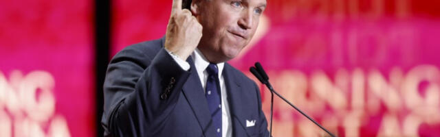 Такер Карлсон: Ако је Америка на првом месту, савезник број један је Русија