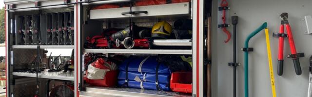 Požar u magacinskom prostoru, gore gume i kartoni