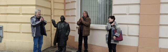 SREMSKA MITROVICA PODIGLA SPOMENIK PROSJAKU: Bista Jusi – simbol dobrote, tolerancije i "malog čoveka"