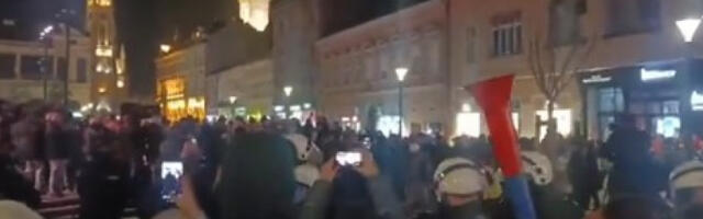 Блокадери последњом акцијом одбили од себе и оно мало искрених патриота