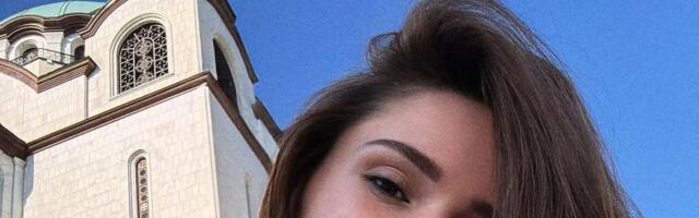 "Moj sin se ovoga neće sećati, ali ja..." Supruga fudbalera Crvene zvezde zaglavljena u Dubaiju!